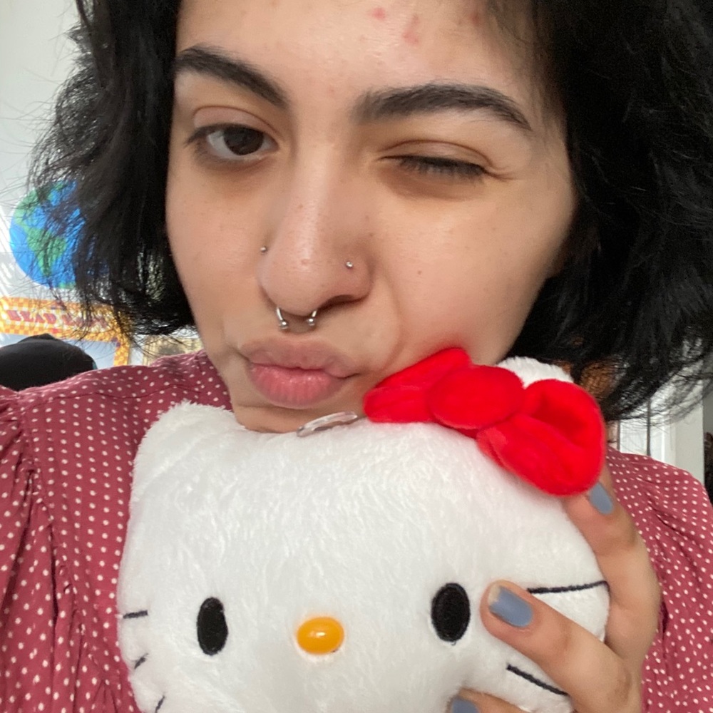 Meet your Posher, Apollonia